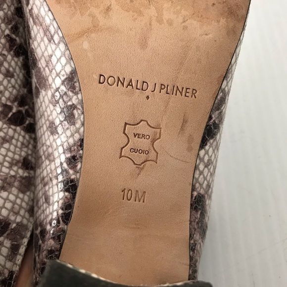 Donald J Pliner Ellis Multi Color Snake Block Heel Mules Womens Size 10M - Picture 8 of 8